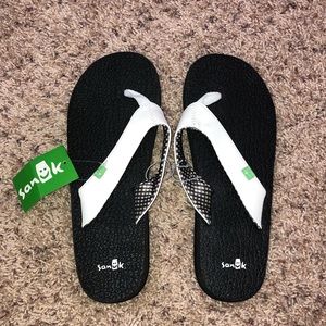 NWT Sanuk Yoga Mat Flip Flop